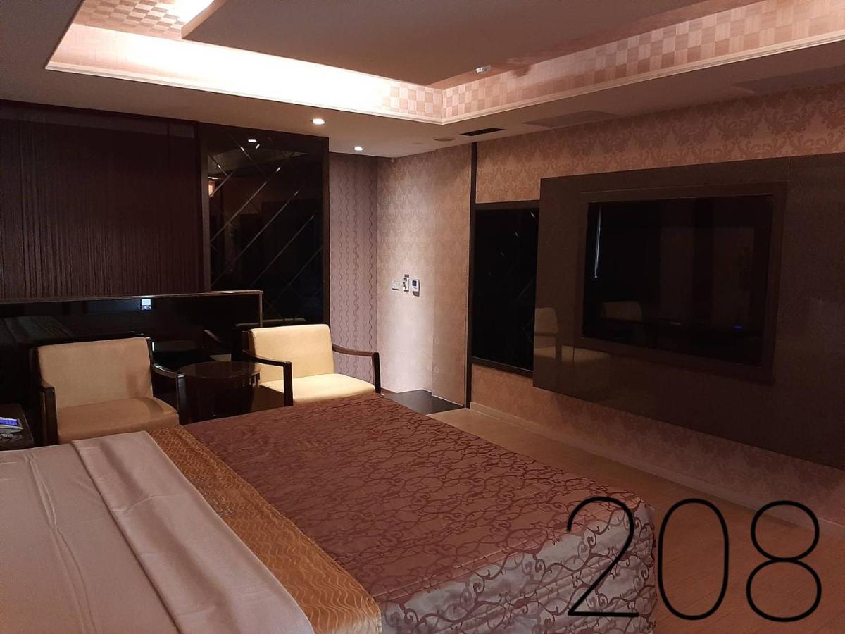 Chateau Motel & Spa Daliao Ngoại thất bức ảnh