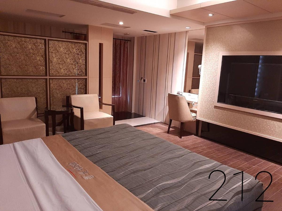 Chateau Motel & Spa Daliao Ngoại thất bức ảnh