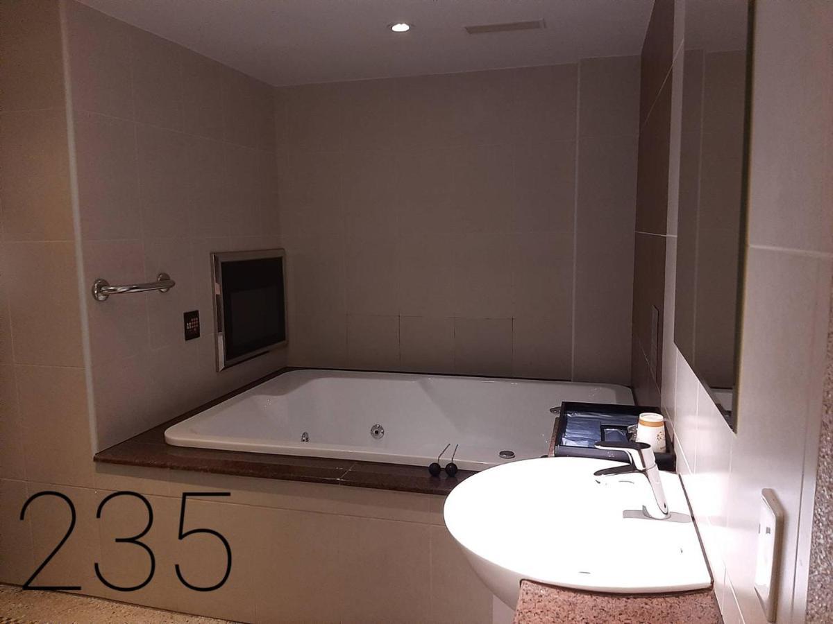 Chateau Motel & Spa Daliao Ngoại thất bức ảnh